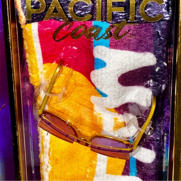 Phaedra Westward Rainbow High Doll Set NIB - Picture 7 of 9